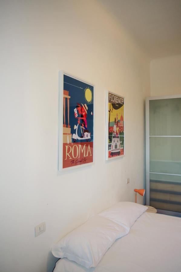 Incantevole Appartamento De Angeli Milan Exterior photo